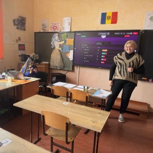 În cadrul Săptămânii Limbilor, profesorii de limbi străine Diana Crețu și Elena Zavulan au organizat o victorină interactivă