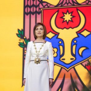 Maia Sandu: Drapelul de Stat reflectă sacrificiul pentru libertate și responsabilitatea pentru viitorul Republicii Moldova